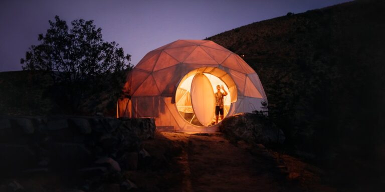 Airbnb review image